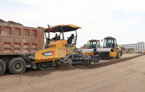 武進(jìn)區(qū)鳴凰路——水泥穩(wěn)定碎石